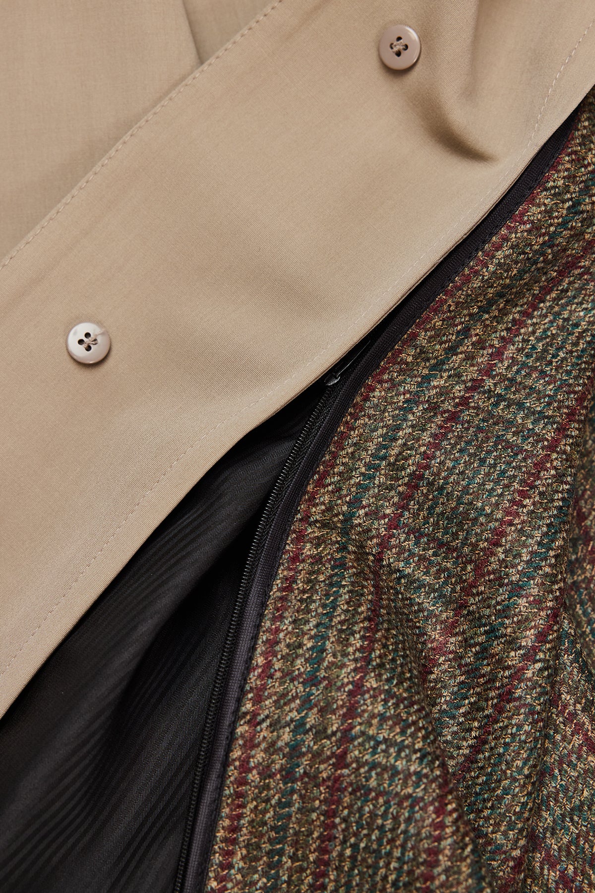 Dillon - Beige Trenchcoat - Image 6