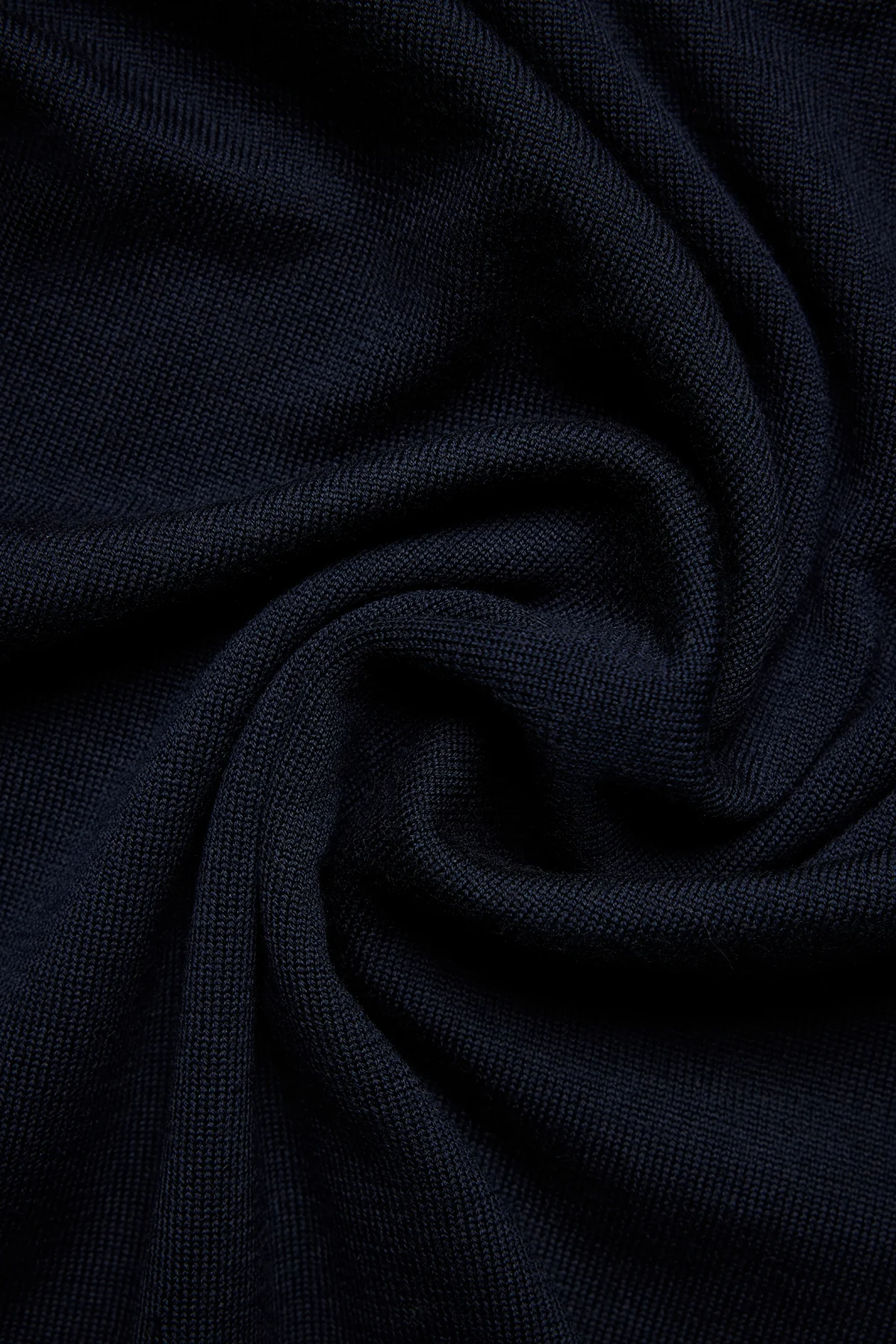Loom Navy Raglan Knit - Image 4