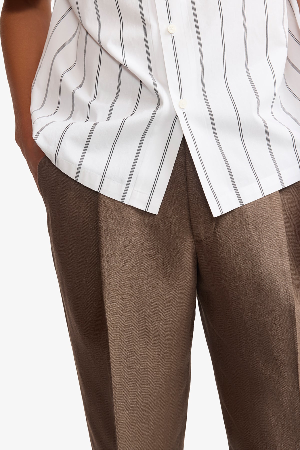 Ly white stripe poplin S/S shirt - Image 10