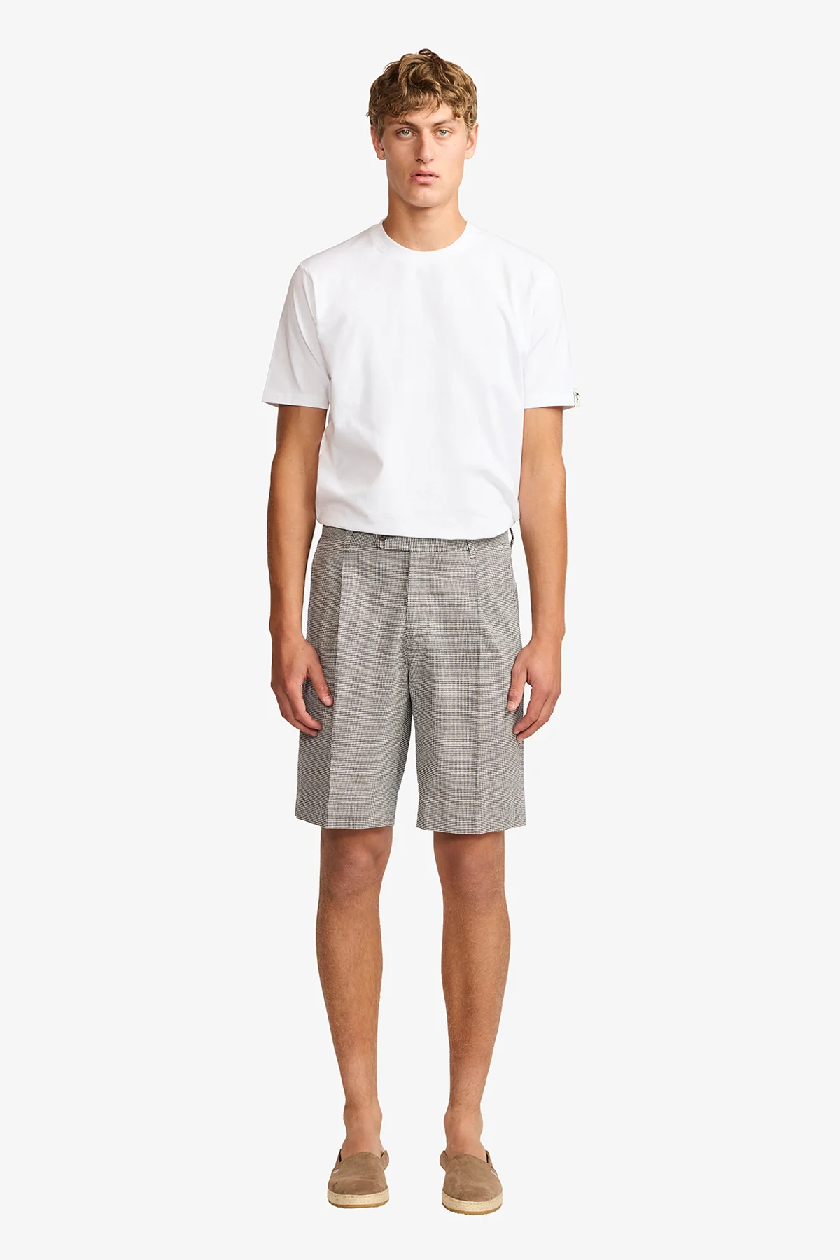 Modena - linen shorts - Image 2