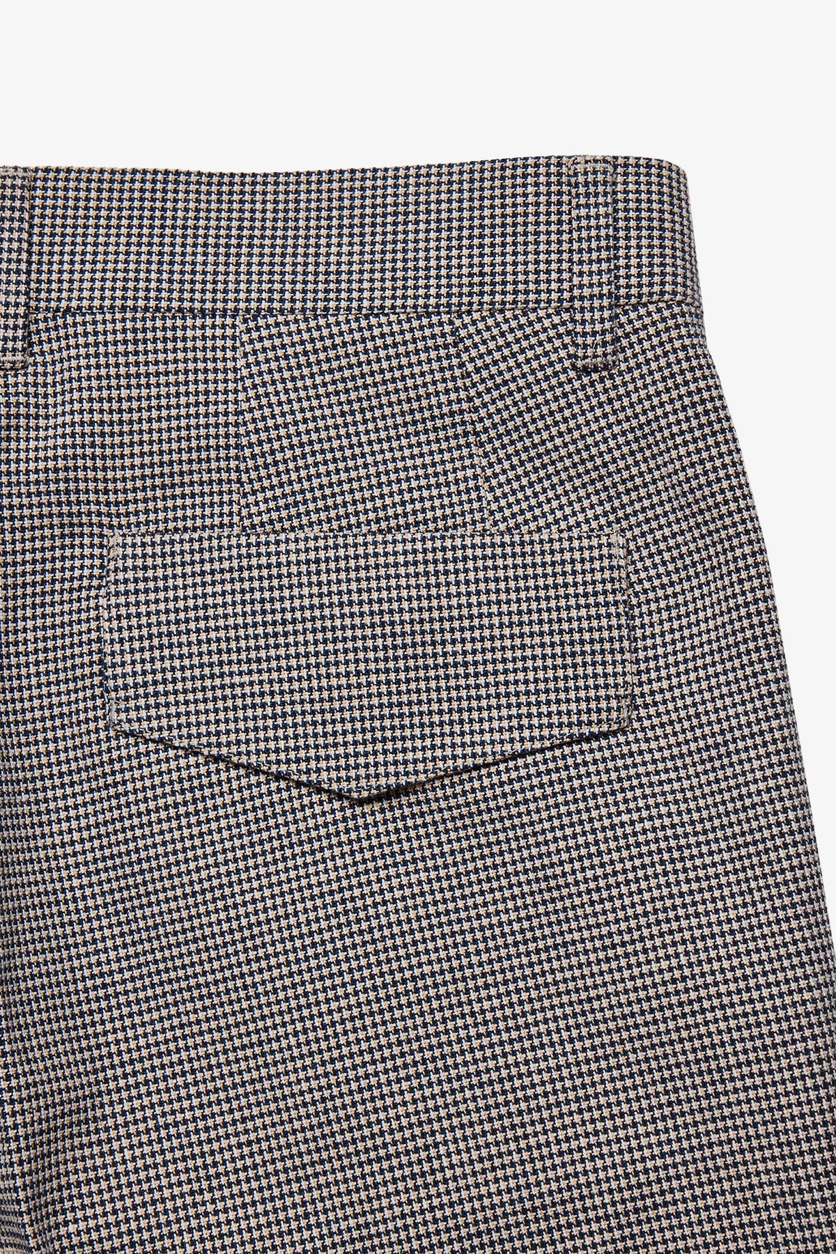 Modena - linen shorts - Image 5